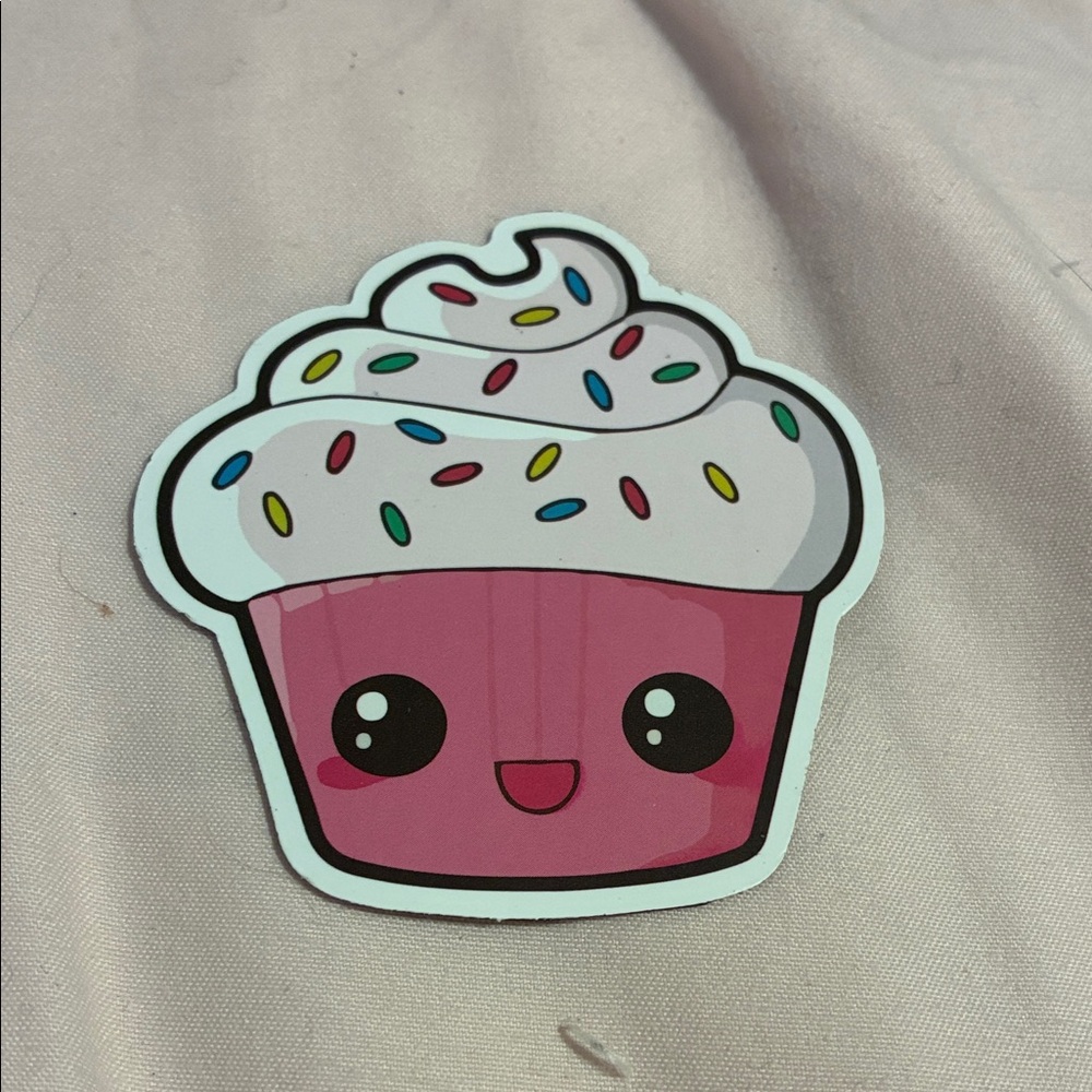 Cute Pink Cupcake Magnet